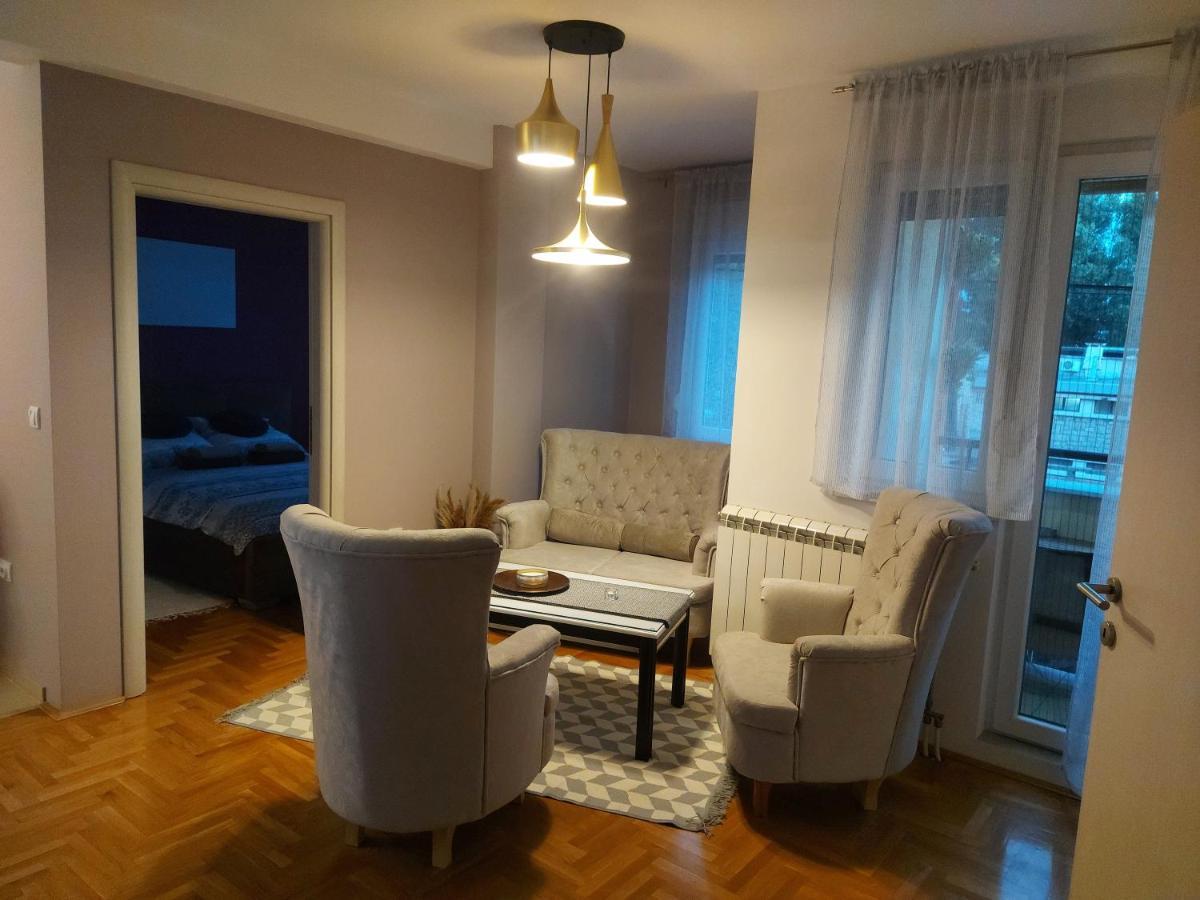 River Lux Sremska Mitrovica Exterior foto